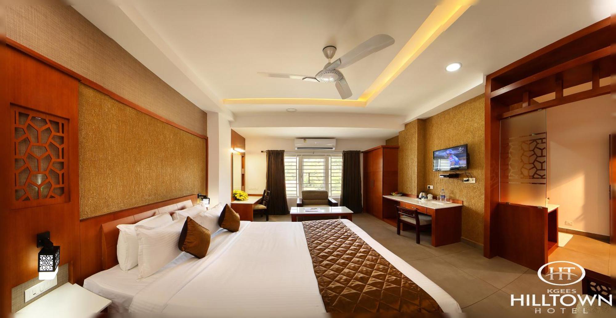 Kgees - Hill Town Hotel Kattappana Luaran gambar