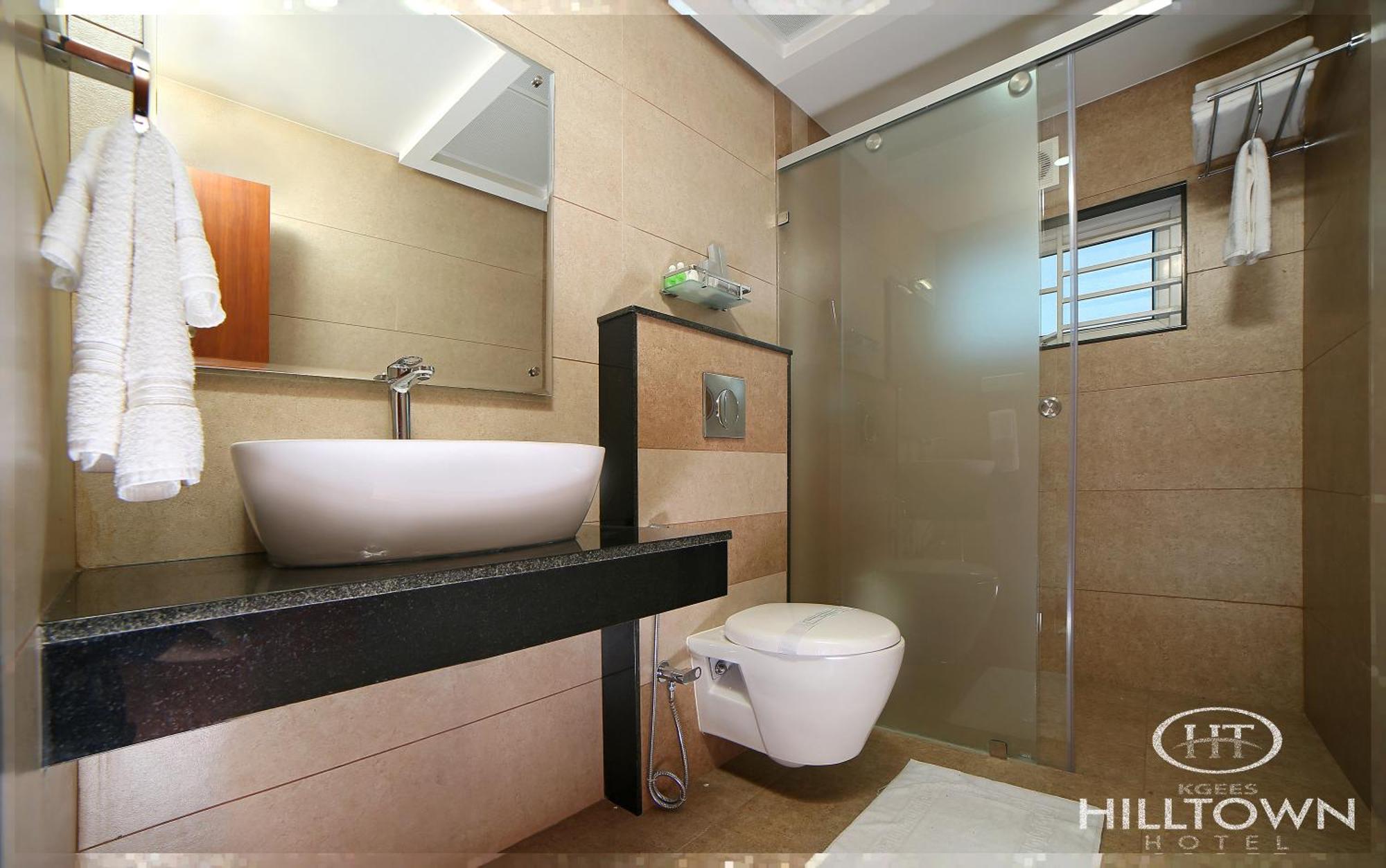 Kgees - Hill Town Hotel Kattappana Luaran gambar