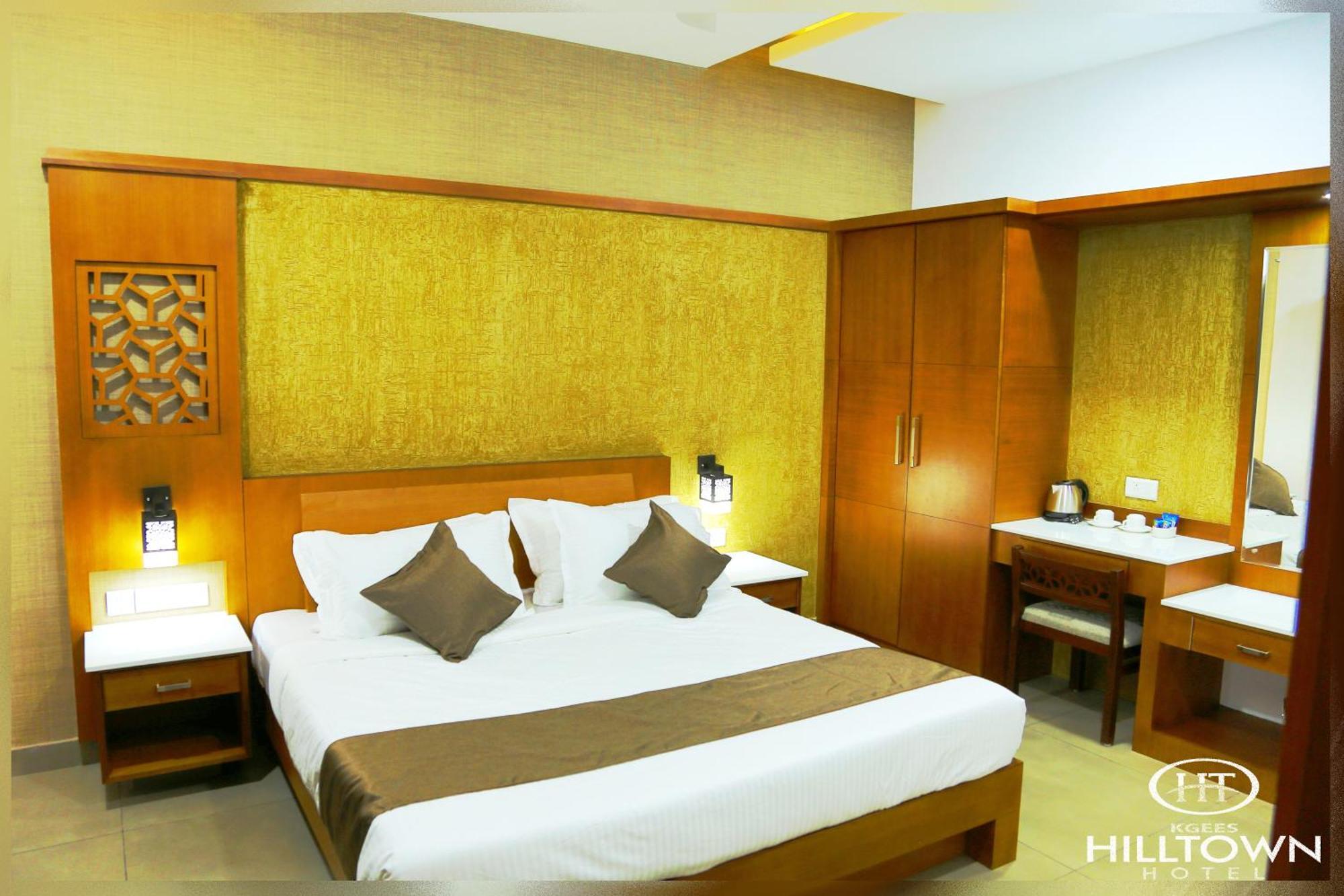 Kgees - Hill Town Hotel Kattappana Luaran gambar