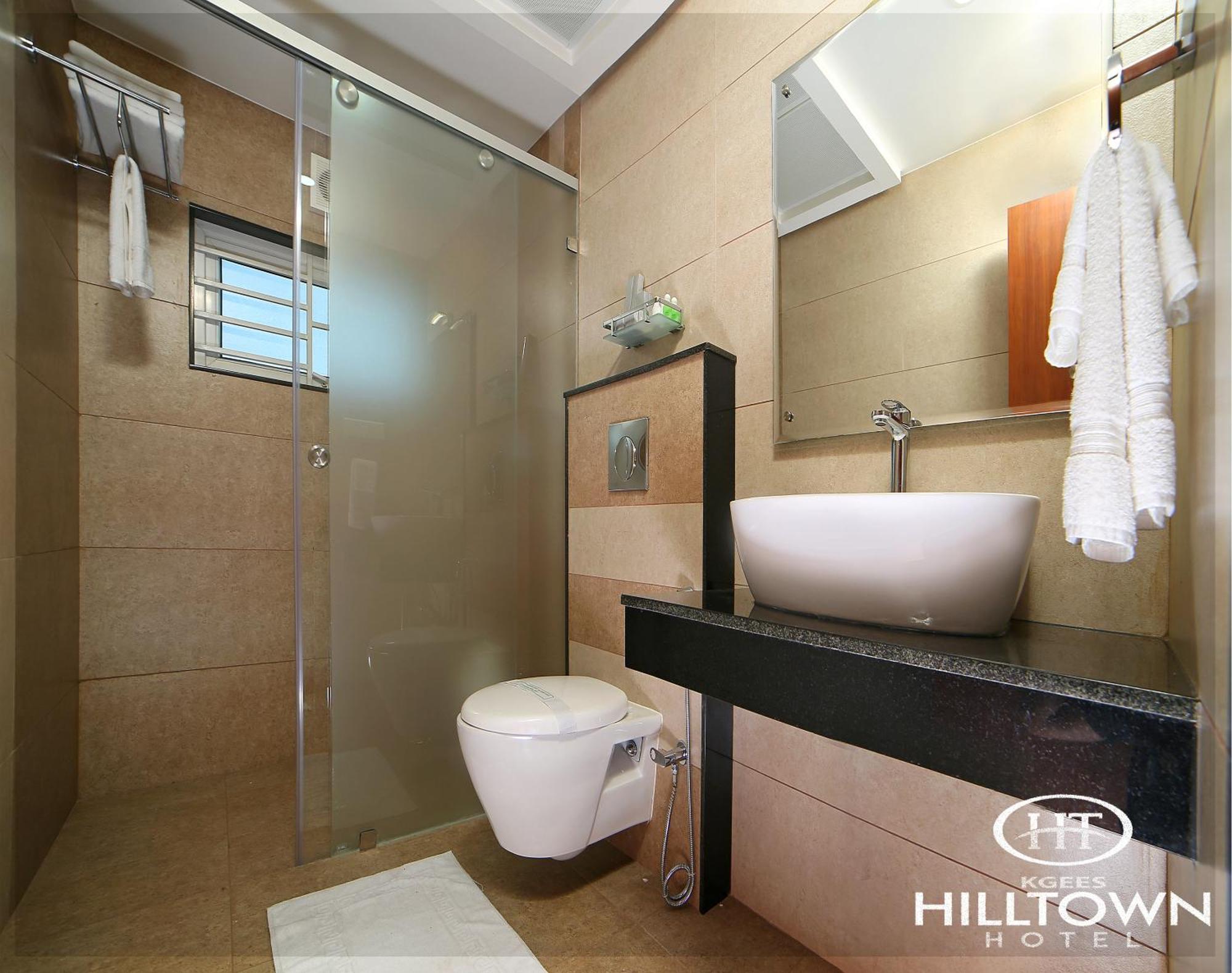 Kgees - Hill Town Hotel Kattappana Luaran gambar